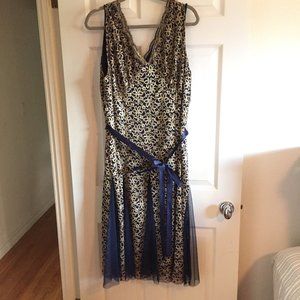 🌸 Plus Size -  Blue and Gold Dress